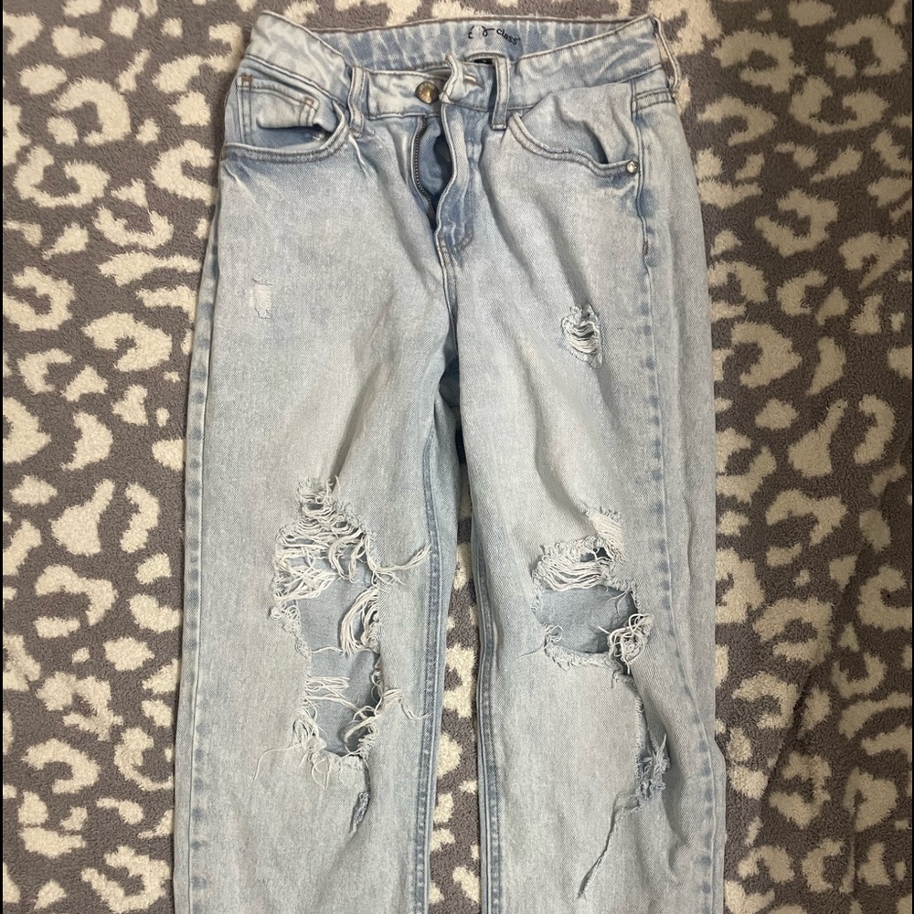 Art Class (Target) baggy ripped jeans